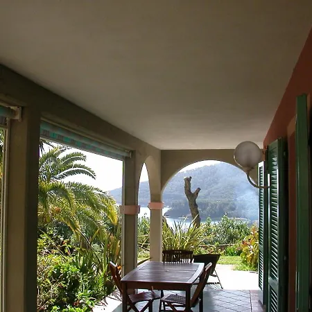 Perla Sul Mare Apartment